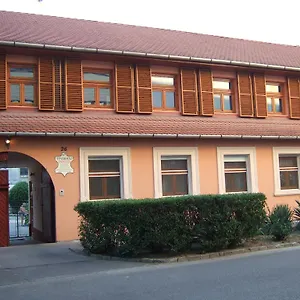  Frühstückspension Timarhaz Panzio